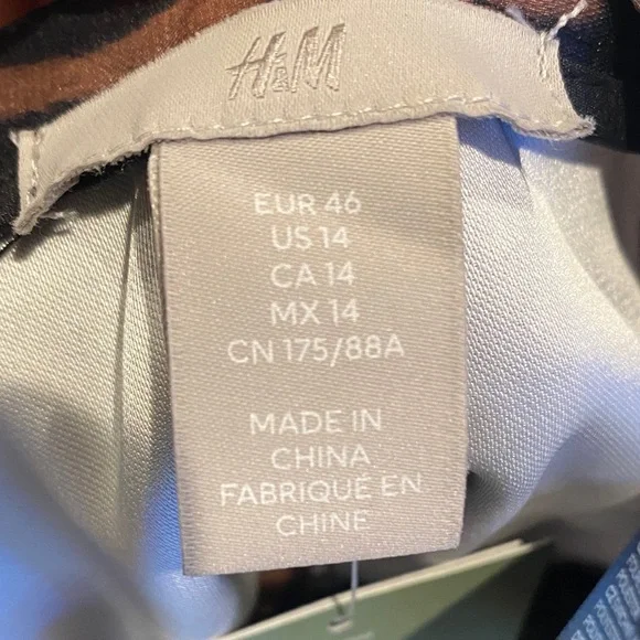 H&M Leopard Print Pants - Brown - Picture 4 of 5